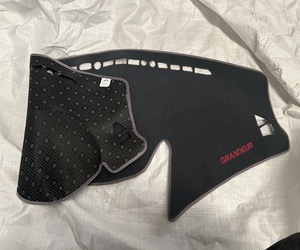 Housse <span class=keywords><strong>de</strong></span> <span class=keywords><strong>tableau</strong></span> <span class=keywords><strong>de</strong></span> <span class=keywords><strong>bord</strong></span> <span class=keywords><strong>de</strong></span> <span class=keywords><strong>voiture</strong></span> <span class=keywords><strong>de</strong></span> luxe Luerman, protection <span class=keywords><strong>de</strong></span> console, tapis <span class=keywords><strong>d</strong></span>écoratif, ajustement universel pour Hyundai Grandeur, couleur personnalisée 1 - Product Image 5