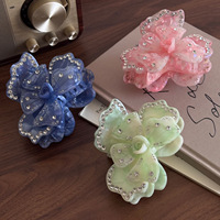 Pince à cheveux haut de gamme en acétate, motif fleur de prunier tridimensionnelle, sertie de diamants, pour un style quotidien raffiné