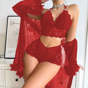 Ensemble de <span class=keywords><strong>lingerie</strong></span> <span class=keywords><strong>sexy</strong></span> pour femmes en trois pièces avec robe en dentelle pour l'été, style pur désir, ensemble de pyjama de <span class=keywords><strong>lingerie</strong></span> de haute qualité. - Product Image 4
