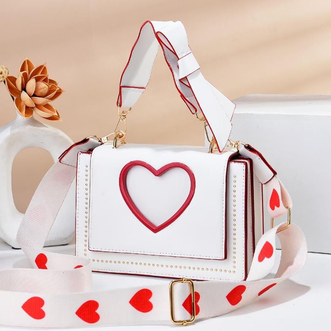 Fashion Vintage Heart Sling Crossbody Shoulder Bags for Ladies and
