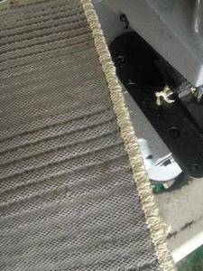 Machine à coudre surjeteuse pour tapis 2502 – Prix et caractéristiques typiques - Product Image 4