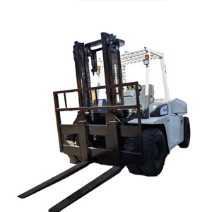 Montacargas TCM 70 de 7 Toneladas y 3 Metros, Diésel con Motor TCM, Modelo 2022, Tracción en las Cuatro Ruedas/4X4, Mástil de Dos Etapas, Neumáticos Sólidos - Product Image 1