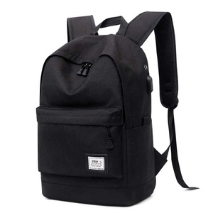 Sac à dos Oxford de luxe unisexe STRAY + L, design minimaliste, souple, 20-37L, usage quotidien avec fermeture éclair et à fermoir, et patchs - Product Image 2