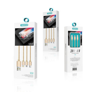 กล่องแขวนหน้าต่างแบบหลายสีสั่งทำขายส่ง สำหรับบรรจุภัณฑ์สายชาร์จข้อมูลแบบหลายพอร์ต 3-in-1 - Product Image 3