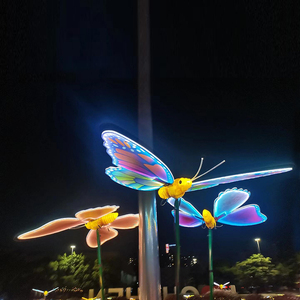 Lampada da Giardino LED Butterfly <span class=keywords><strong>Deng</strong></span> IP65, Luce Bianca Calda 3500K, Garanzia di 2 Anni - Product Image 2