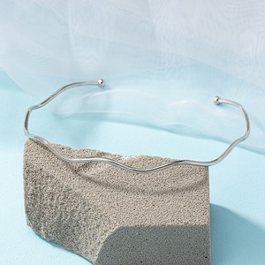 Haomi Vintage Gouden En Zilveren Minimalistische Golfkraag Hetzelfde Prachtige Temperament Zomerketting Sieraden Voor Unisex - Product Image 3