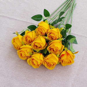 Roses artificielles bulgares à tige unique en gros, fleurs artificielles élégantes pour la photographie, la décoration de la maison et des magasins - Product Image 4