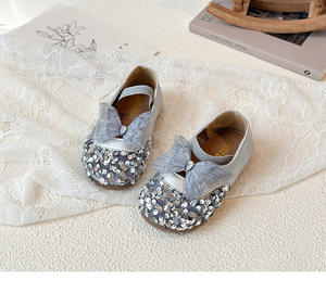 Scarpe da bambina con cinturino alla caviglia, stile coreano, novità Primavera Autunno 2026, con paillettes a farfalla, design da principessa, suola morbida in TPR - Product Image 6