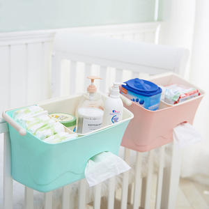 Práctico Organizador Colgante de Plástico para Pañales y Toallitas, Cesta de Almacenamiento para Bebés - Product Image 5