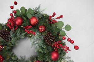 Décorations personnalisées pour fête à domicile, baies rouges, pommes de pin, ornement de porte, couronne ronde - Product Image 5