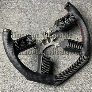 พวงมาลัยหุ้มหนังแบบมีรูพรุนทำจากคาร์บอนไฟเบอร์สำหรับพวงมาลัยรถยนต์ของ Chrysler 300C - Product Image 2