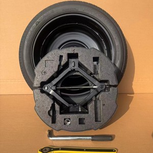 Para Venta al por Mayor <span class=keywords><strong>de</strong></span> Neumáticos <span class=keywords><strong>de</strong></span> Repuesto Pequeños Toyota Platinum Smart 3X BZ3X para Vehículos <span class=keywords><strong>de</strong></span> Nueva Energía Fenglanda - Product Image 5