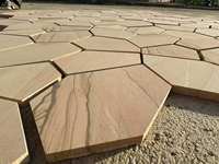 Dalles de pavé aléatoires en ardoise naturelle orange irrégulière, modernes et durables, pour l'extérieur des hôtels et les jardins extérieurs