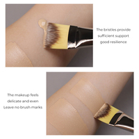 Kuas Foundation Gagang Kayu Bulu Sintetis OEM Model Terbaru untuk Kuas Concealer Tanpa Noda Logo Dapat Disesuaikan