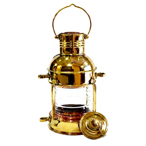 Lámpara de Aceite Náutica Vintage de Latón, Hecha a Mano, Linterna Marítima para Decoración de Casas Costeras, Casas de Playa y Oficinas - Product Image 1