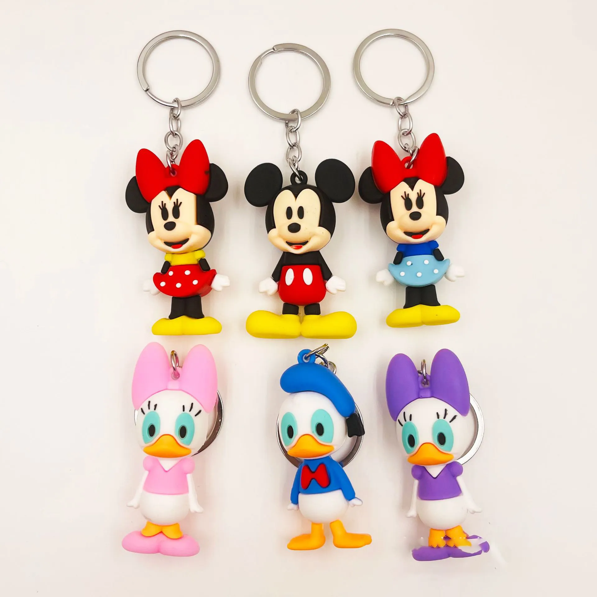 3D Cartoon Mic Key Design PVC Rubber Bag Charm Key Chain Gift Wrist Strap Custom Rubber Keychain