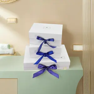 Mahkota win mailer putih kotak hadiah grazing kemasan kosmetik magnet lipat datar ramah lingkungan putih hadiah pengiring pengantin kotak kertas