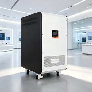 Système solaire domestique 3,5 kW + 5 kWh avec onduleur intégré, protection IP54 et BMS - Product Image 3
