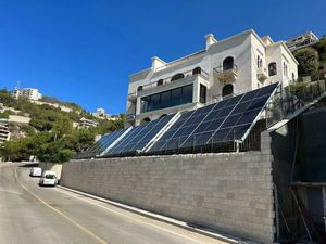 Panneau solaire bifacial de haute qualité en silicium monocristallin <span class=keywords><strong>700W</strong></span>-750W <span class=keywords><strong>700W</strong></span> 1000W noir - Product Image 3