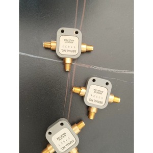 Fuente de alimentación Keysight 11667B hasta 26.5 GHz 0.5 vatios 1 unidad - Product Image 2