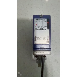 Pressostat Telemecanique Nautilus XMLA035A2S11, équipement d'automatisation industrielle - Product Image 1