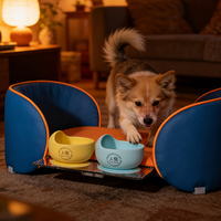 Lit pour chien en cuir sur mesure pour grands chiens, lavable, surélevé, avec plaques télescopiques et gamelles en silicone