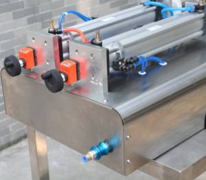 न्यूमेटिक पिस्टन कॉस्मेटिक क्रीम भरने मशीन जाम फिलर गर्म मोम भरने की मशीन पेरिस्टैटिक पंप सिर तिल तेल मशीन - Product Image 5