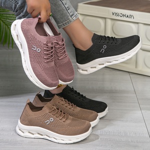 Scarpe Sportive Estive da Donna in Maglia Fly-Knit con Lacci, Traspiranti e Antiscivolo, Versatili per Mamme, Non Affaticano i Piedi - Product Image 5