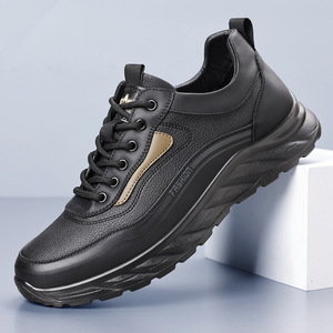 รองเท้าหนังลำลองสำหรับผู้ชาย เดินป่า เล่นกีฬา พื้นยาง แฟชั่นทันสมัย สวมใส่สบาย - Product Image 1