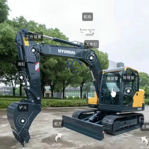 Mini-excavatrice Hyundai 80 d'occasion, 8 tonnes, sur chenilles, excellent état, avec moteur, boîte de vitesses, pompe et prix réduit, à vendre - Product Image 1