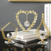Décoration de table Huyo Art Déco pour meuble TV, armoire à vin, bureau, avec boule de cristal et objets en verre, artisanat métallique mobile, Zhejiang