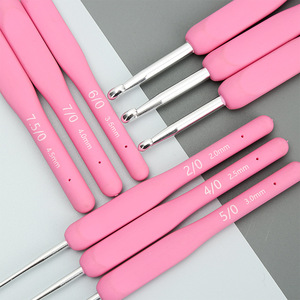 Brochet TPR silicone poignée en aluminium crochet crochet outils à <span class=keywords><strong>tricoter</strong></span> chandail <span class=keywords><strong>aiguille</strong></span> <span class=keywords><strong>9</strong></span> taille - Product Image 5