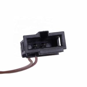 Interruttore di rilascio del bagagliaio del portellone muslimexlimex compatibile con Skoda <span class=keywords><strong>Fabia</strong></span> I <span class=keywords><strong>Hatchback</strong></span> 2000-2008 - Product Image 3