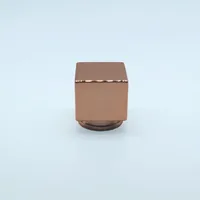 Couvercle de parfum carré en Zamac durable avec couvercle de bouteille étanche