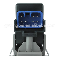 Bon prix Interrupteur de lève-vitre électrique de porte OEM 84820-37033 8482037033 pour pièces de camion TOYOTA 300 DYNA BU3 XZU720