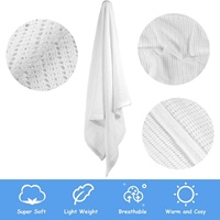 Couverture Thermique Gaufrée en Coton Premium Respirante, Durable et Confortable pour Hôpital, Hôtel, Maison et Spa