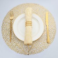 Sets de table en PVC au design classique, diamètre 380 mm, épaisseur personnalisable, imperméables, résistants à l'huile, réutilisables pour mariages et fêtes