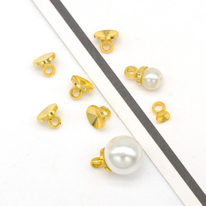 Pendentif rond en cuivre plaqué or 18 carats pour la fabrication de colliers, accessoires de bijouterie - Product Image 4