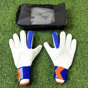 Nuovi Arrivi 2026 Guanti da Portiere Unisex Professionali di Alta Qualità Traspiranti per Calcio - Product Image 4