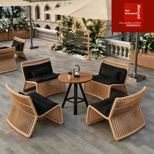 Mesas y Sillas <span class=keywords><strong>de</strong></span> Exterior Resistentes al Viento Estilo Influencer para Patios, Jardines, Cafeterías, Bares, Tiendas <span class=keywords><strong>de</strong></span> Té con Leche y Locales <span class=keywords><strong>de</strong></span> Bebidas - Product Image 2