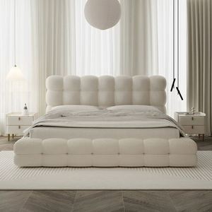 Cama doble de tela estilo crema, moderna y sencilla, con acolchado suave de piel de cordero, tipo nube, famosa en internet, para dormitorio principal. - Product Image 1