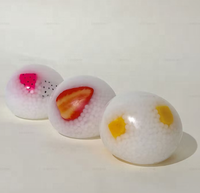Accessoires de fruits artificiels en PVC faits à la main : Boules de riz collantes, cubes de mangue artificiels, demi-fraises, cubes de fruit du dragon simulés