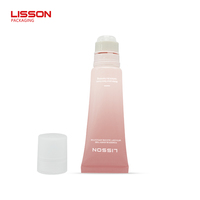Applicateur en silicone souple vide OEM Tube d'huile de brillant à lèvres à presser Emballage de conteneur de fard à joues de maquillage