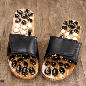 Sandalias de Playa de Verano Xuanhui, Sandalias de Masaje de Madera con Acupresión Japonesa, Sandalias de Baño de Piedra, Sandalias y Pantuflas para Mujer - Product Image 2