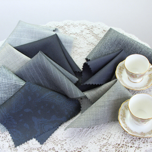 Vente en gros <span class=keywords><strong>Tissu</strong></span> en <span class=keywords><strong>pure</strong></span> <span class=keywords><strong>laine</strong></span> <span class=keywords><strong>au</strong></span> <span class=keywords><strong>mètre</strong></span> <span class=keywords><strong>Tissu</strong></span> teint à rayures pour costume et pantalon Technique tissée pour les fabricants de vêtements - Product Image 1