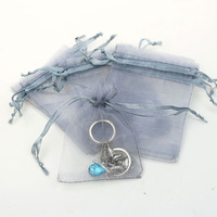 Witte organza cadeauzakje met trekkoord, geschikt voor sieraden, feestjes, bruiloften, festivals en snoepjes.