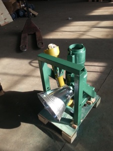 KL120P utilisation extérieure tracteur entraîné granulés <span class=keywords><strong>de</strong></span> <span class=keywords><strong>bois</strong></span> faisant des machines <span class=keywords><strong>de</strong></span> moulin, PTO moulin <span class=keywords><strong>à</strong></span> granulés <span class=keywords><strong>de</strong></span> <span class=keywords><strong>bois</strong></span> - Product Image 5