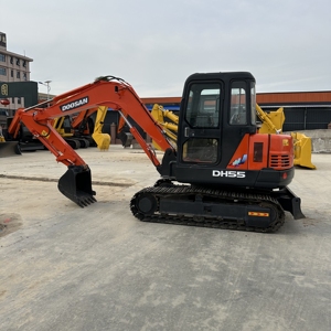 รถขุด Doosan DH55 มือสองคุณภาพสูง ขนาด 5.5 ตัน สภาพ 90% รถขุดตีนตะขาบ Doosan DH55 dx55 สำหรับงานก่อสร้าง - Product Image 3