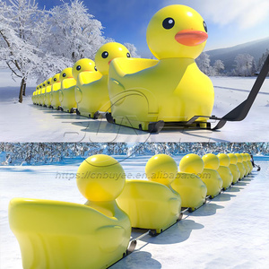 Luge à neige remorquable durable et amusante en forme d'animal en plastique jaune, écologique, certifiée sécurité, pour enfants et adultes - Product Image 6