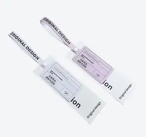 Étiquettes en PVC givré en papier carton noir personnalisées Étiquettes volantes pour vêtements Étiquettes volantes pour vêtements avec ficelle, étiquettes volantes pour vêtements